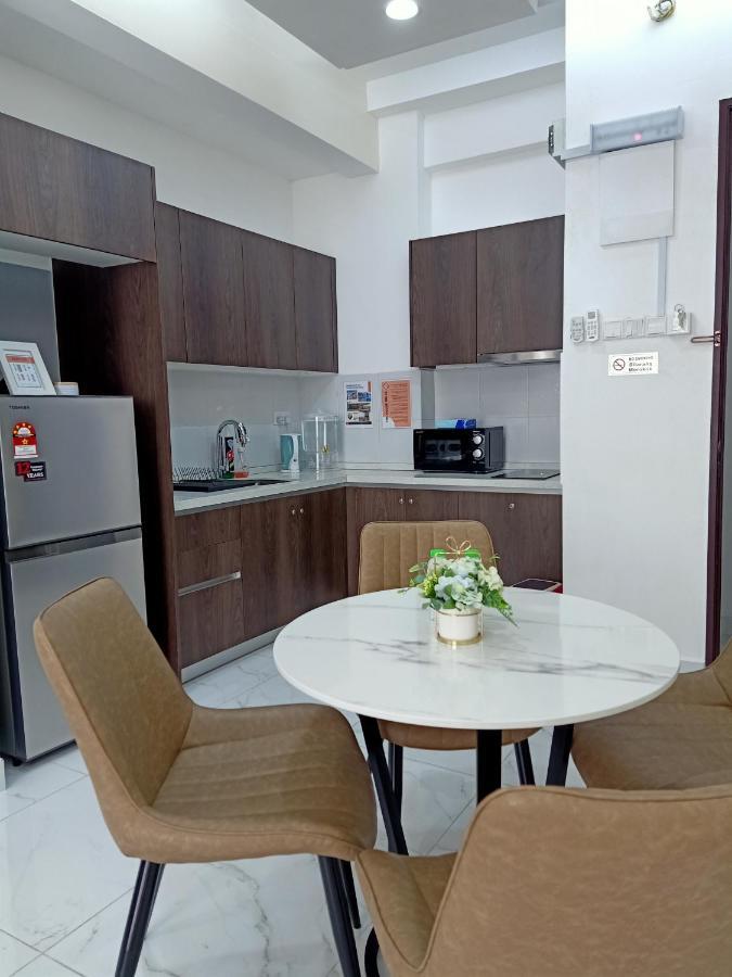 Al Zahra Homestay By Troika Kota Bharu "Stay In Style, Sleep In Comfort" Exterior foto